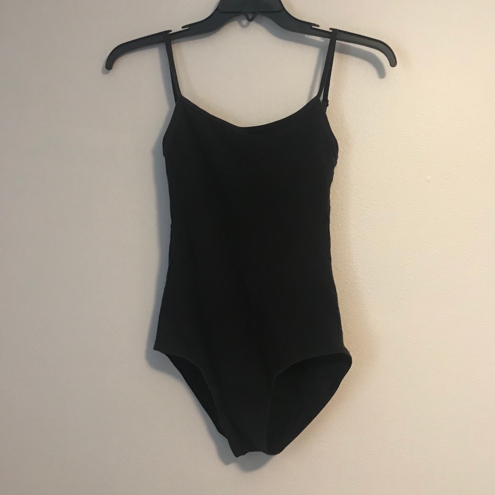 🖤 Black one piece body suit cut out open back
